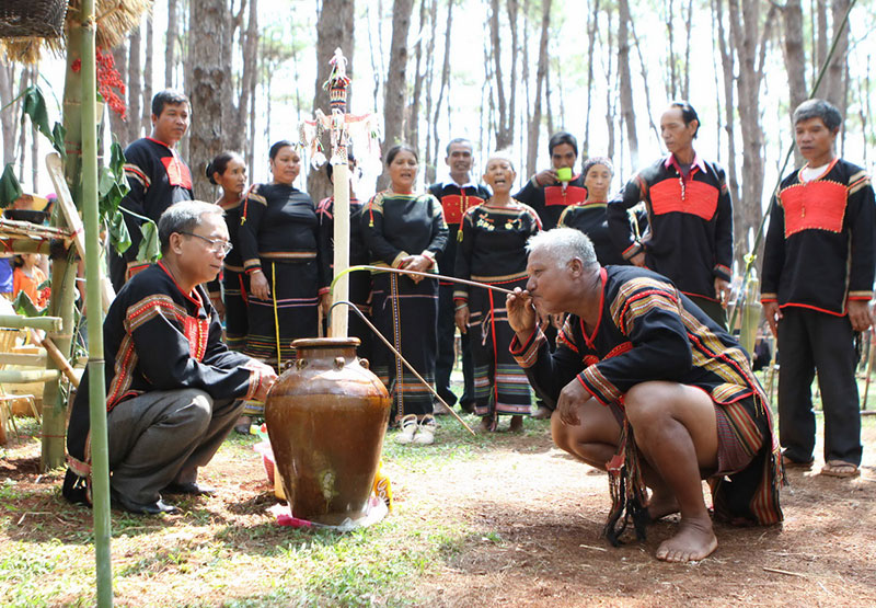 du lịch Kon Tum