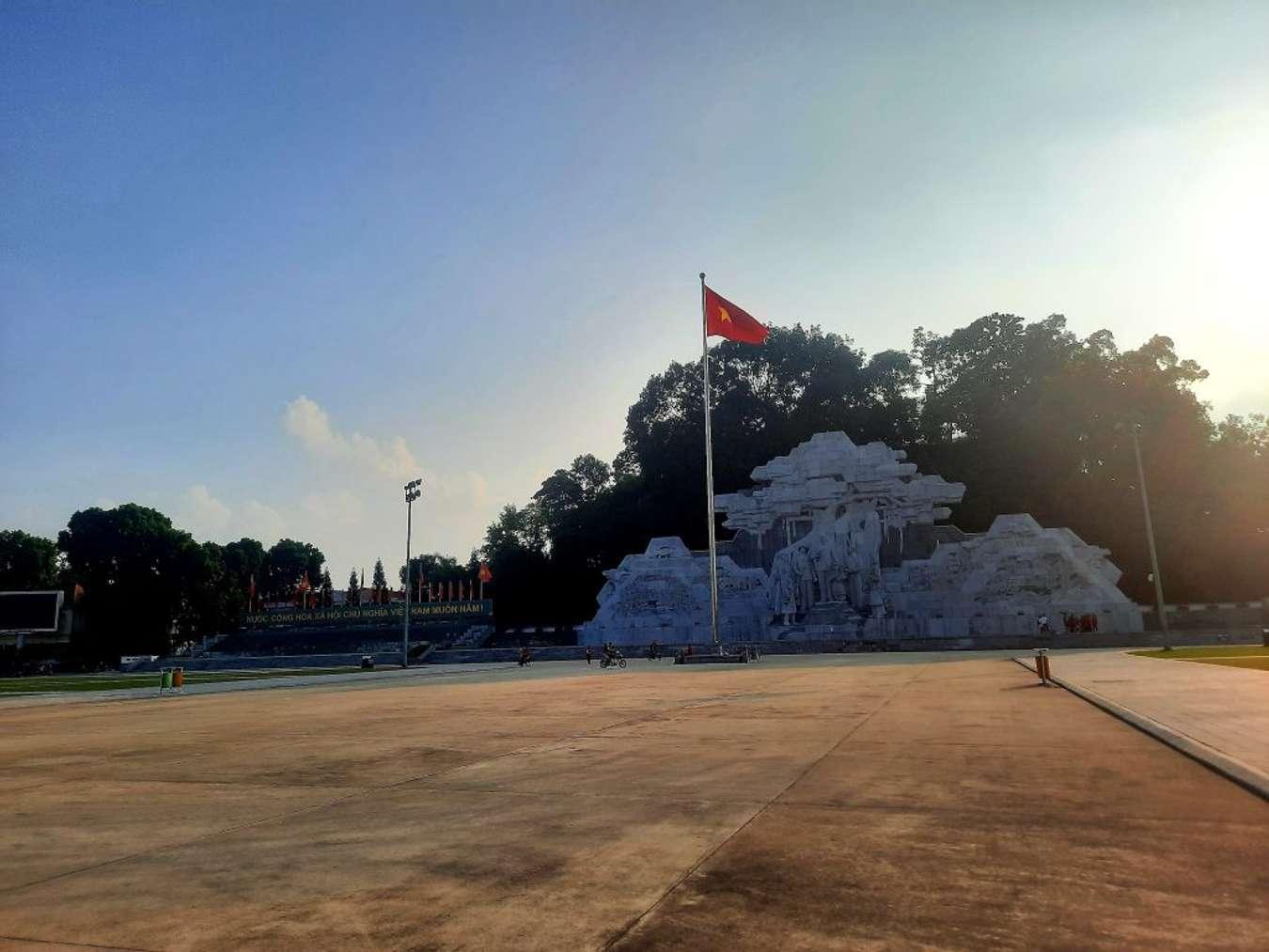 du lịch Tuyên Quang