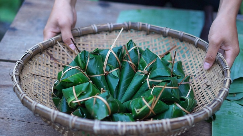 Bánh cóoc mò cốm