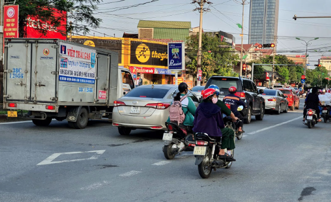 Có phương tiện cá nhân để di chuyển trong Hà Tĩnh có lẽ là thuận tiện nhất