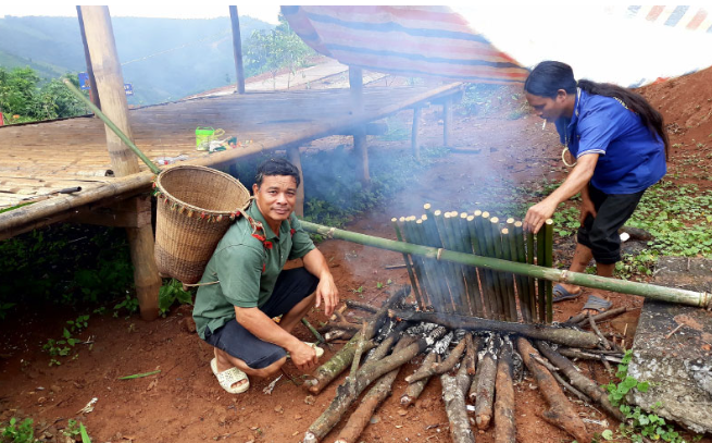 Bạn có thể thưởng thức cơm lam khi đến các khu du lịch nổi tiếng ở Đắk Nông